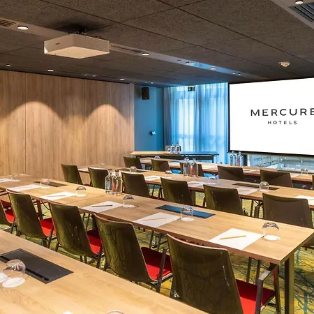 Hotel Mercure Centre Tour Eiffel 4*