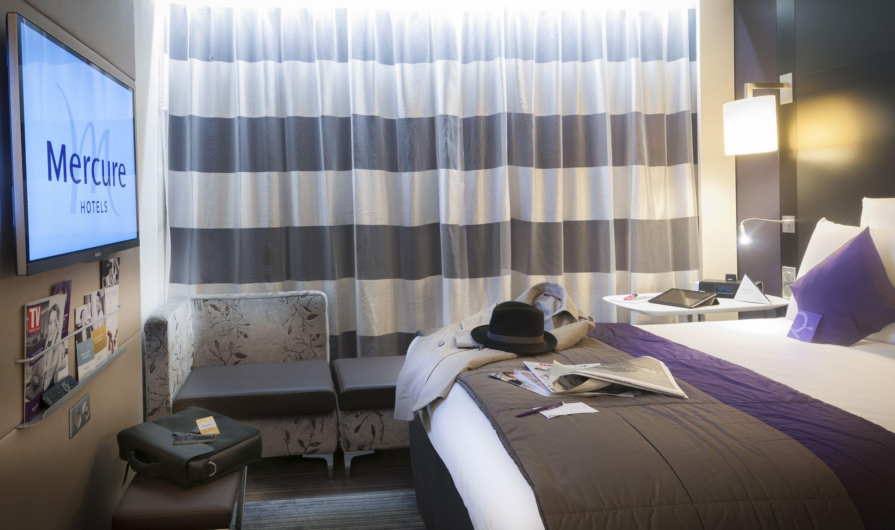 Mercure Centre Tour Eiffel Hotel 4*