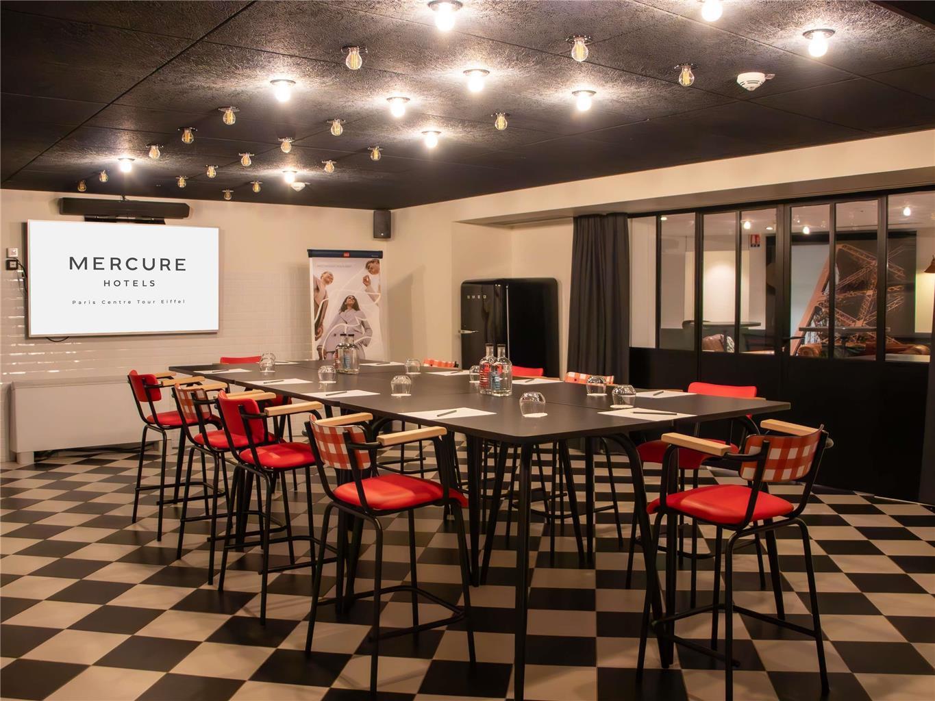 Mercure Centre Tour Eiffel Hotel